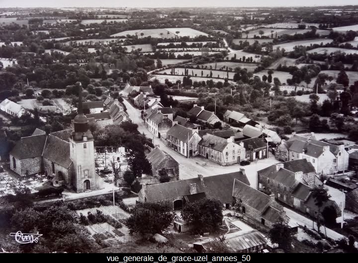 Vue générale de Grâce-Uzel - années 50